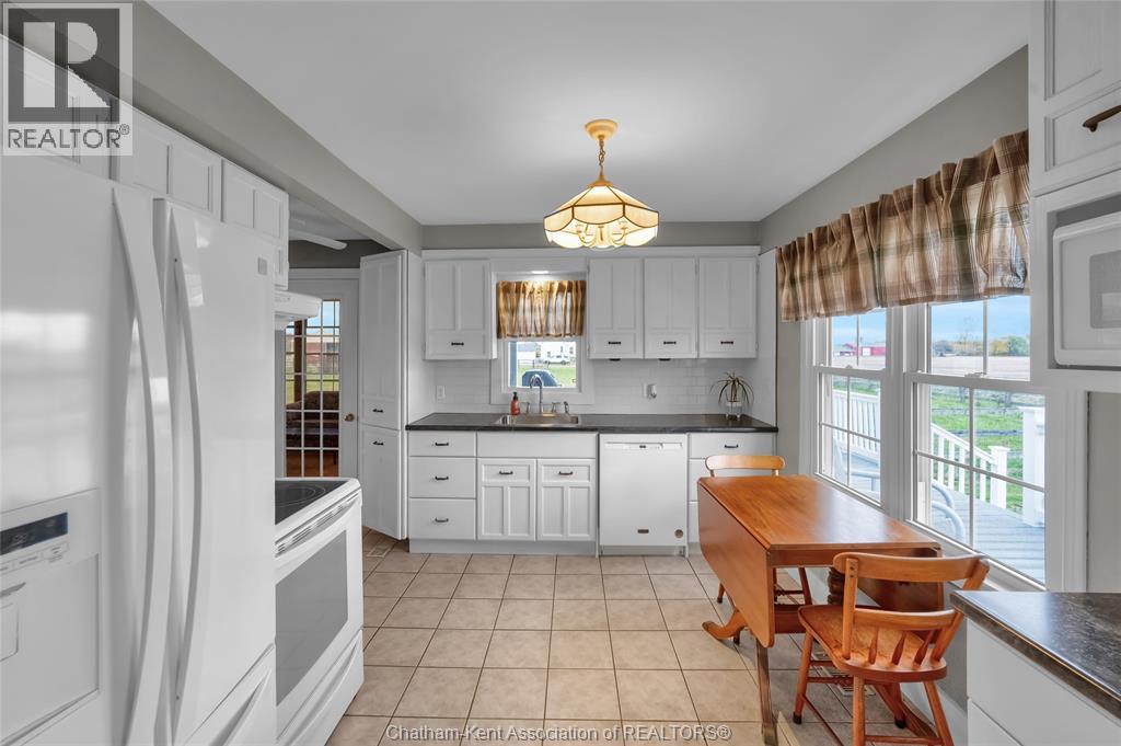 637 Wilkesport Line, Sombra, Ontario  N0P 2H0 - Photo 6 - 26005368