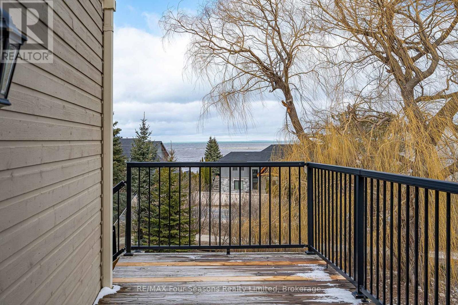 147 Lakeshore Road E, Blue Mountains, Ontario  L9Y 0M9 - Photo 10 - X12882298