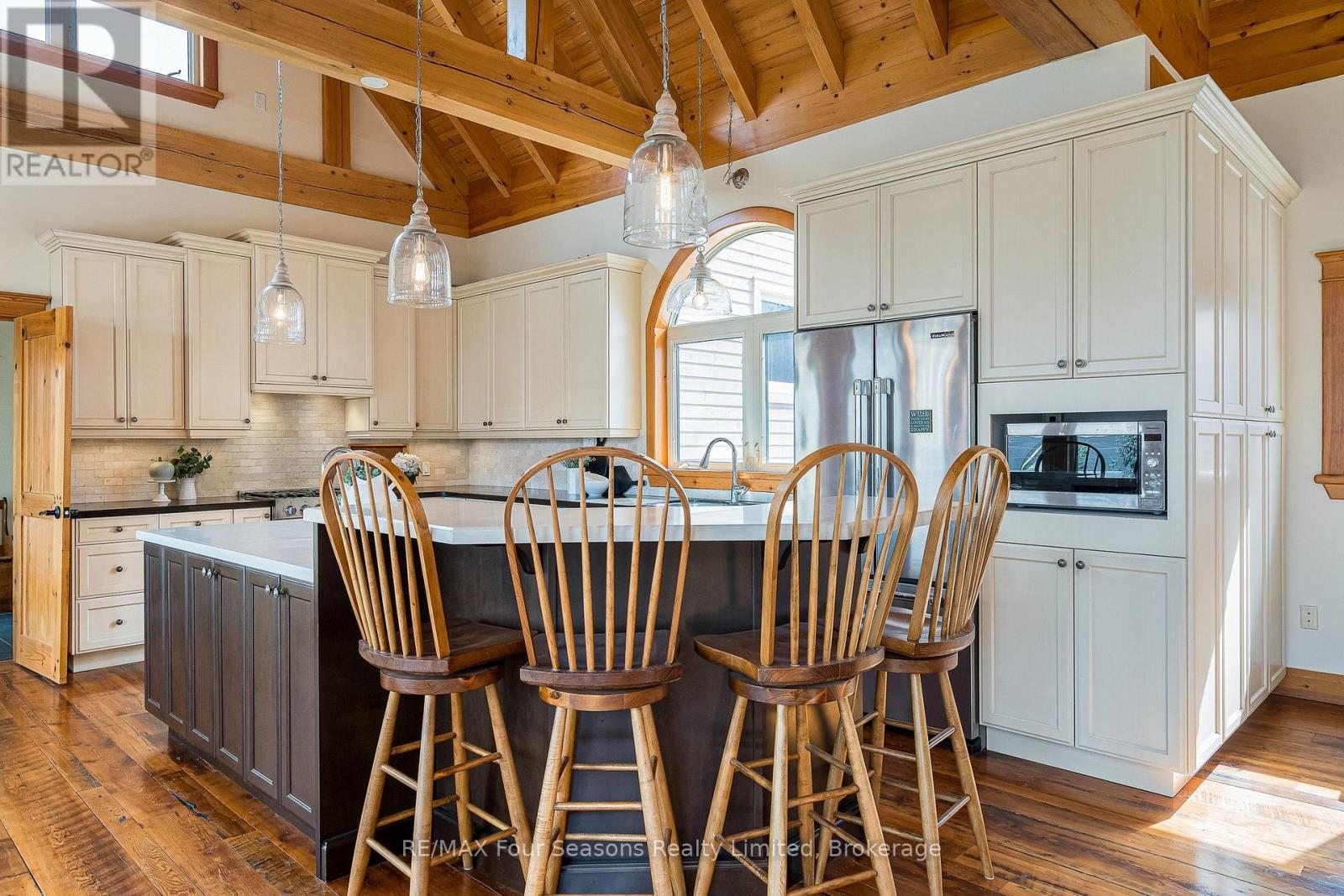 147 Lakeshore Road E, Blue Mountains, Ontario  L9Y 0M9 - Photo 15 - X12882298