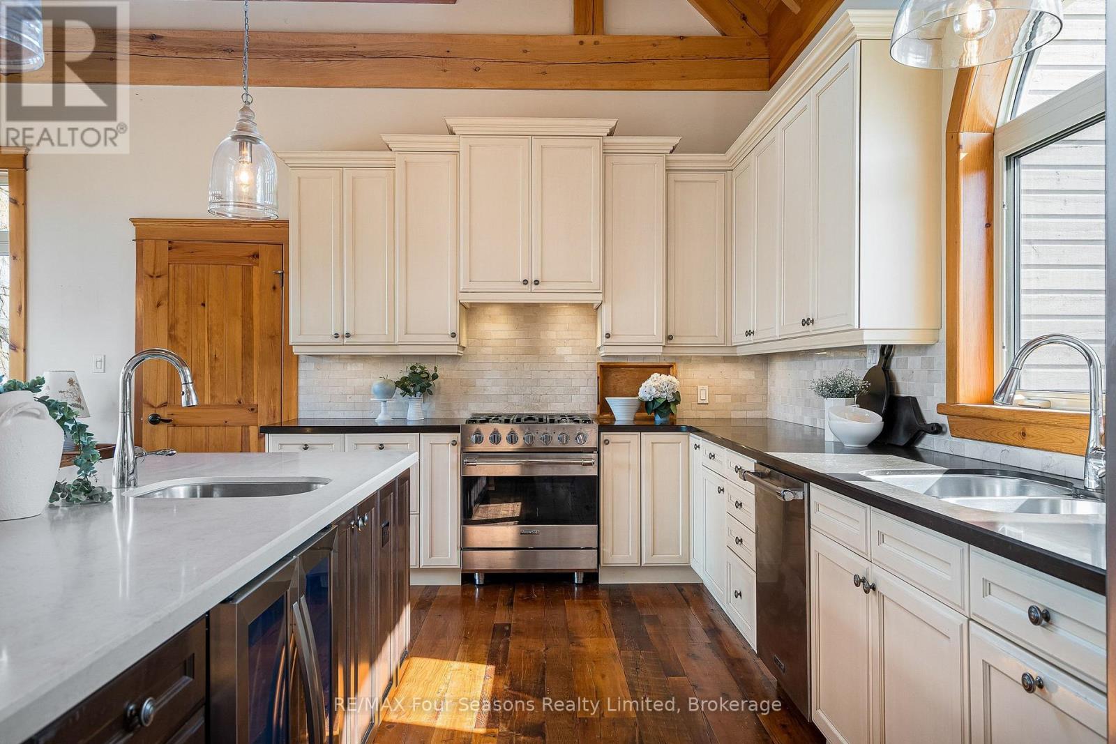 147 Lakeshore Road E, Blue Mountains, Ontario  L9Y 0M9 - Photo 16 - X12882298