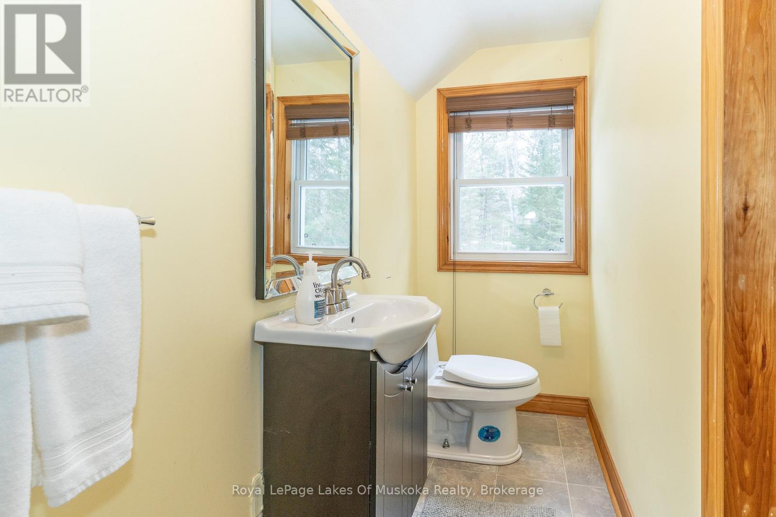 1012 Goodlife Lane, Algonquin Highlands (Sherborne), Ontario  P0A 0A8 - Photo 20 - X12882360