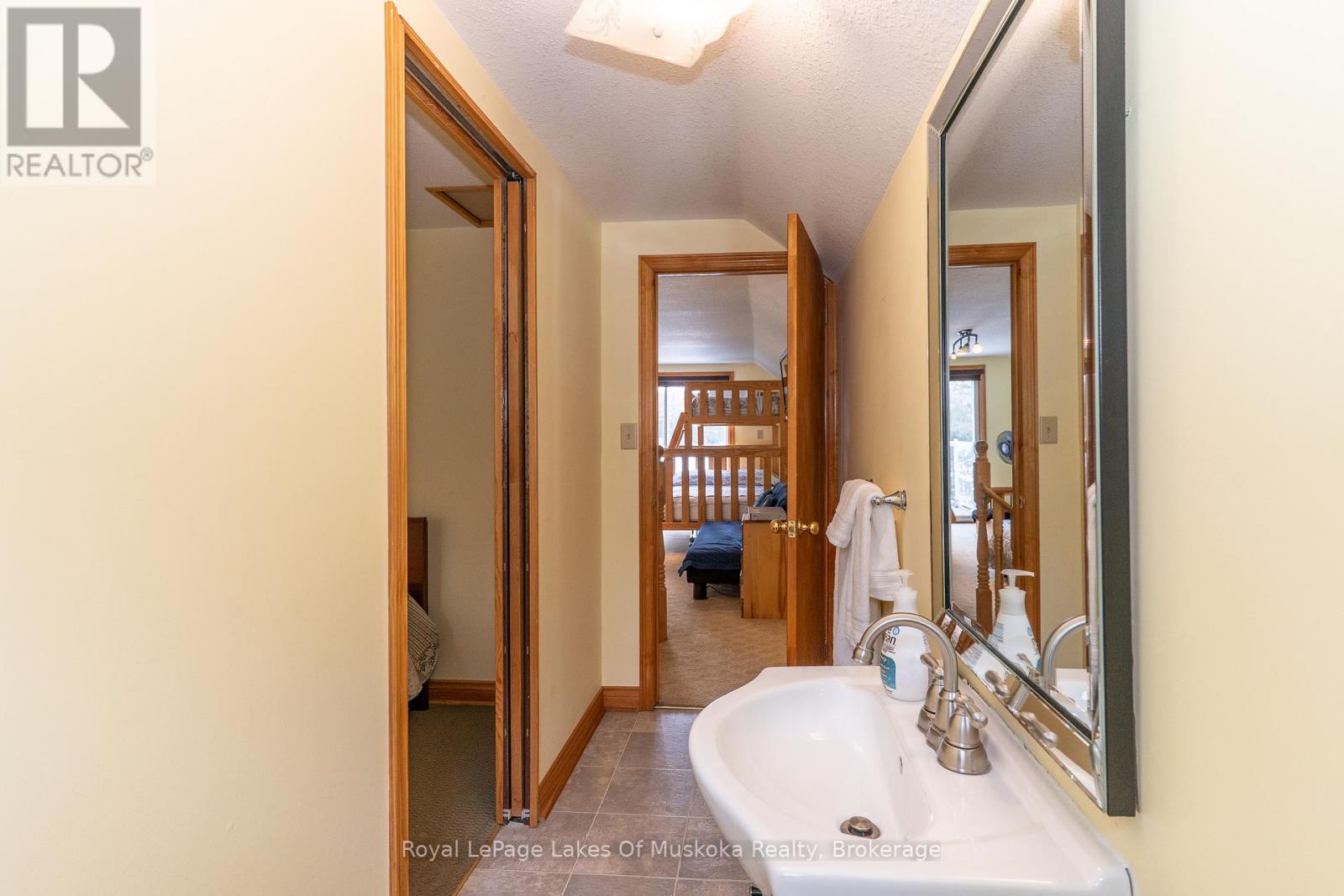 1012 Goodlife Lane, Algonquin Highlands (Sherborne), Ontario  P0A 0A8 - Photo 21 - X12882360