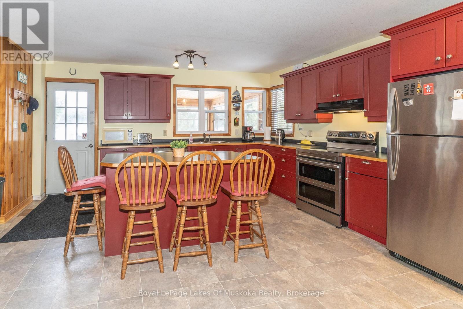 1012 Goodlife Lane, Algonquin Highlands (Sherborne), Ontario  P0A 0A8 - Photo 5 - X12882360