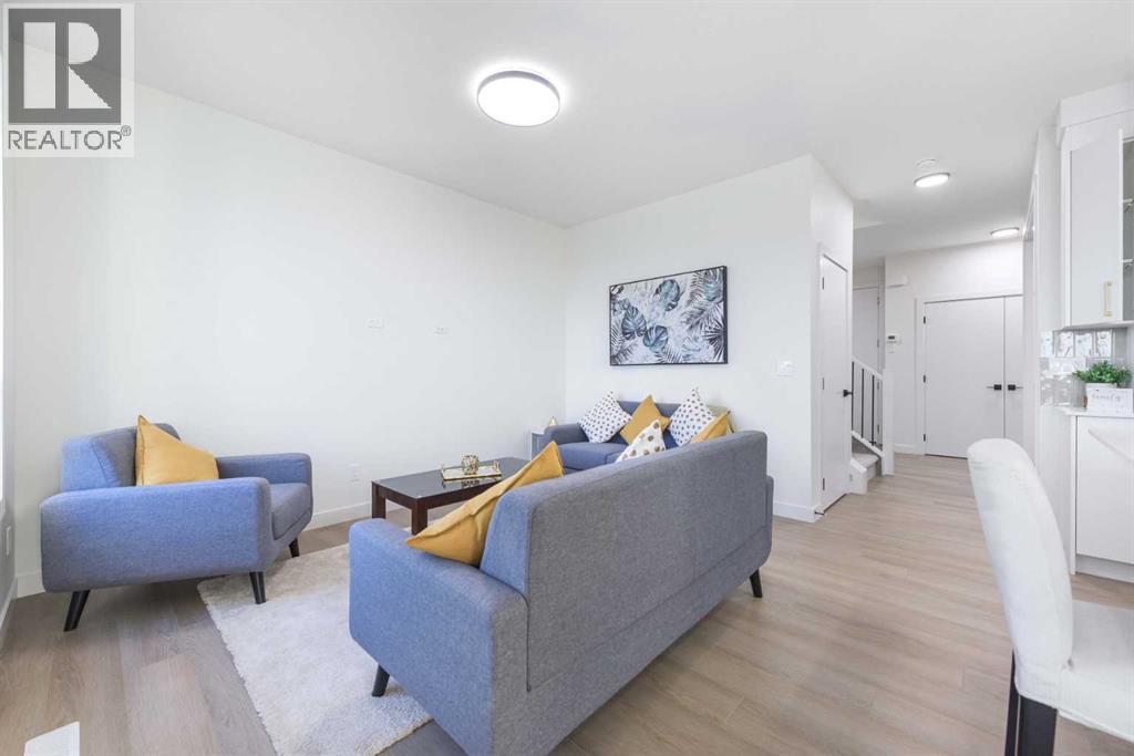 108 Heritage Manor, Cochrane, Alberta T4C 3K8 - Photo 10 - A2290928