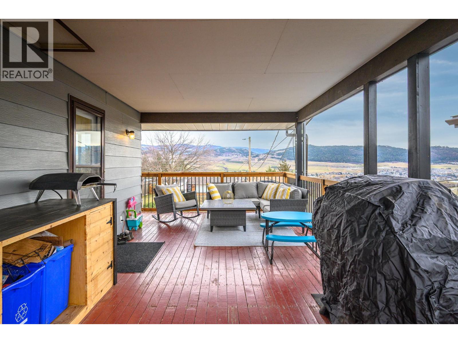 6689 Southwind Road, Vernon, British Columbia  V1H 1B7 - Photo 19 - 10378770