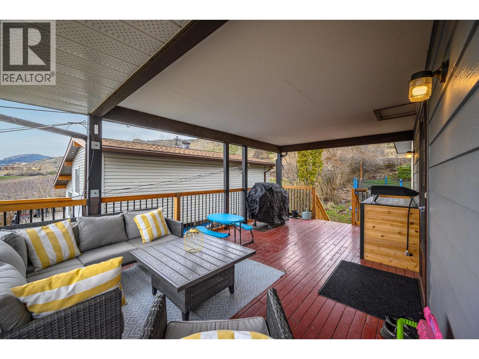 6689 Southwind Road, Vernon, British Columbia  V1H 1B7 - Photo 18 - 10378770