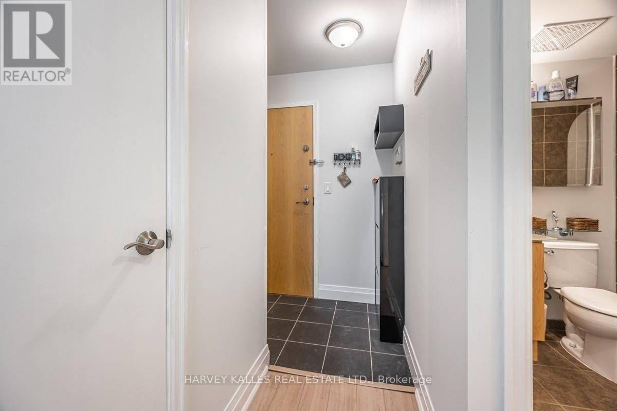 201 - 8 Scollard Street, Toronto (Annex), Ontario  M5R 1M2 - Photo 10 - C12882334