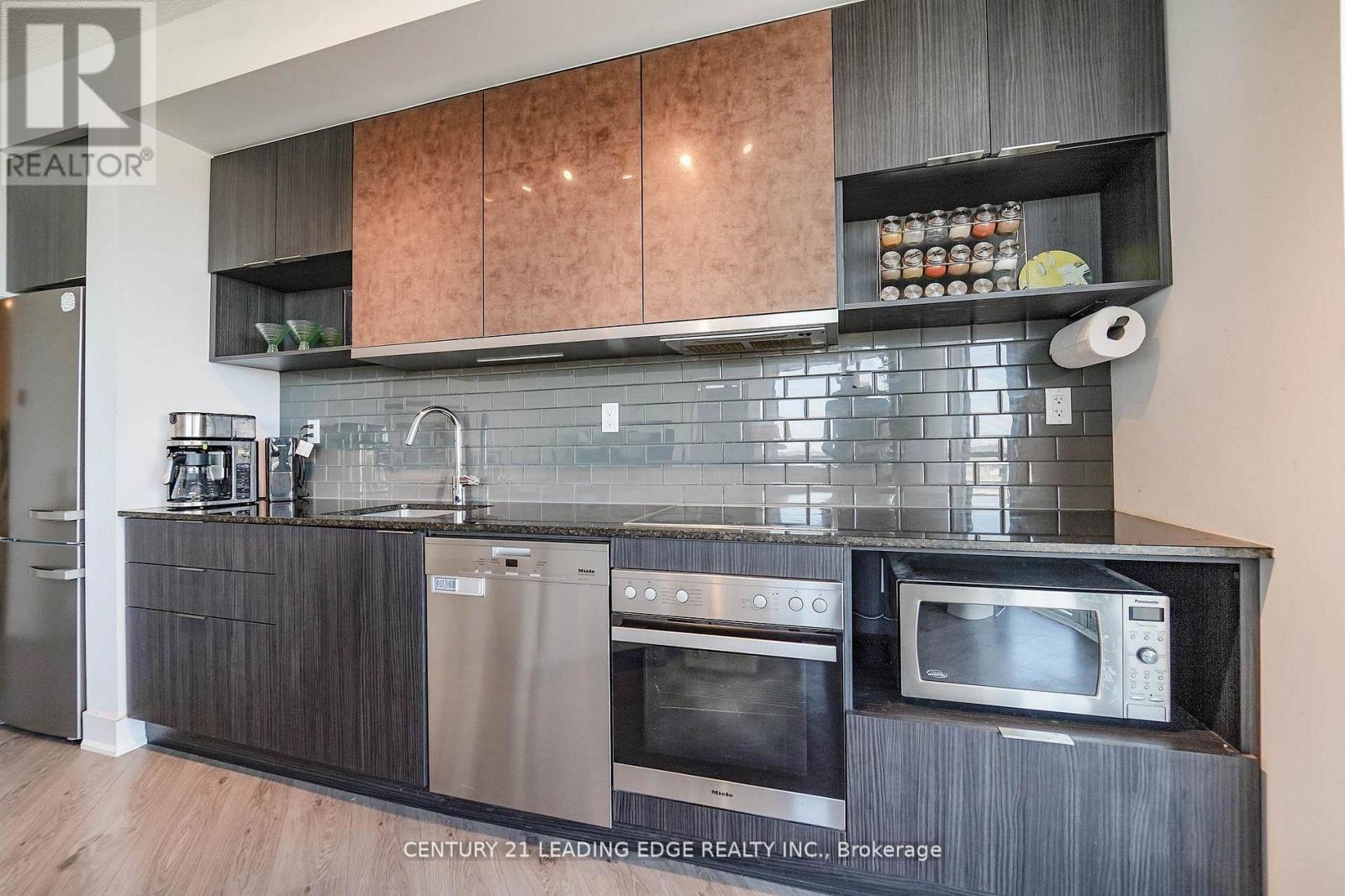 525 - 99 The Donway West, Toronto, Ontario  M3C 0N8 - Photo 10 - C12882408