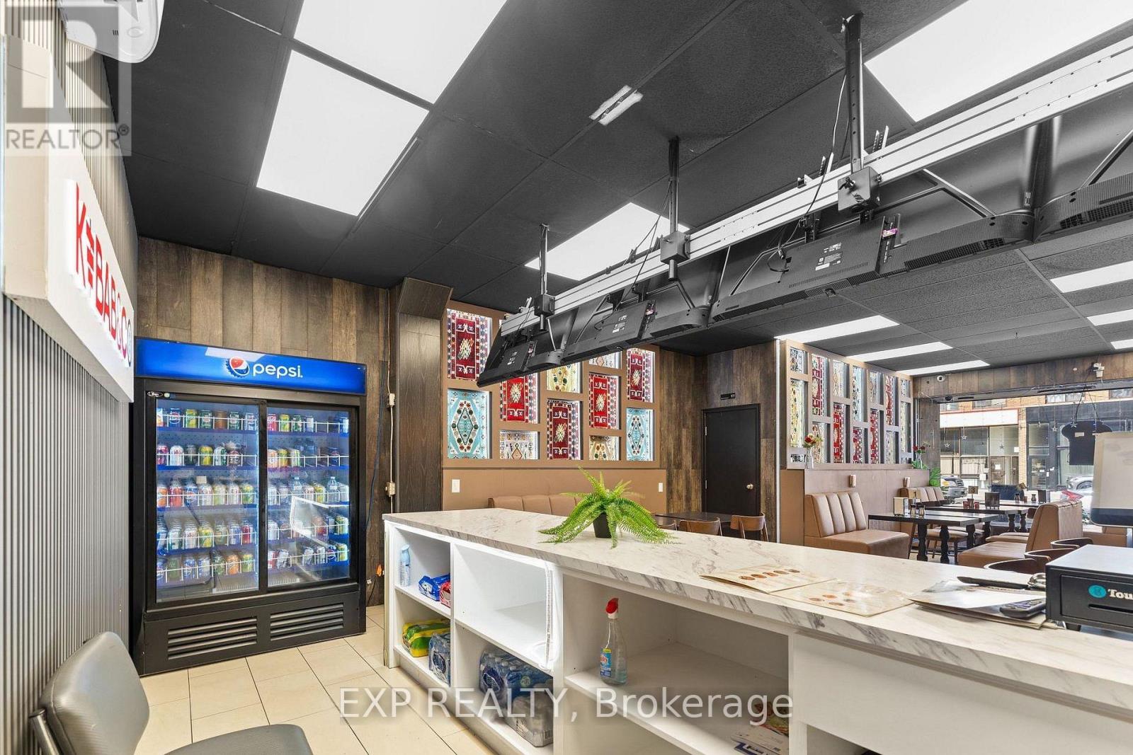 977 O'connor Drive, Toronto (O'connor-Parkview), Ontario  M4B 2T1 - Photo 7 - E12882222