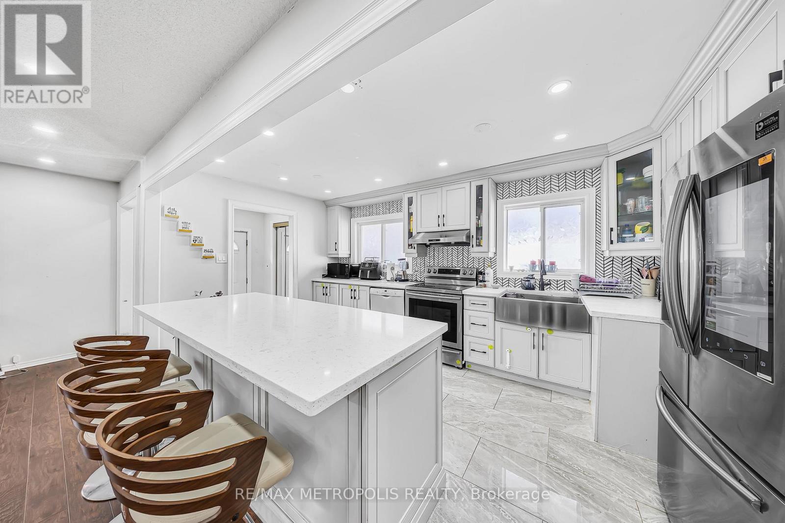 Main - 897 Liverpool Road, Pickering (Bay Ridges), Ontario  L1W 1S5 - Photo 10 - E12882234