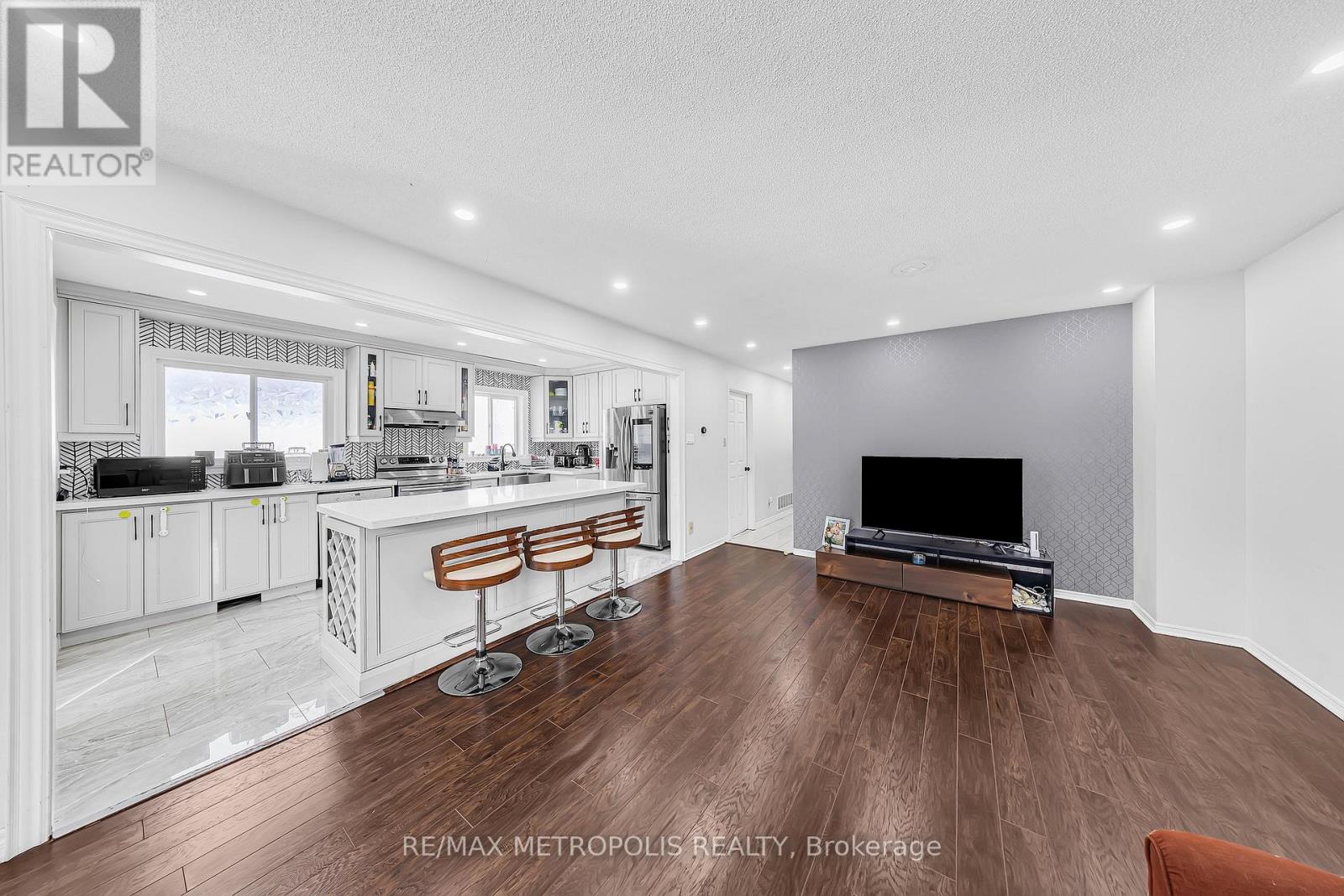 Main - 897 Liverpool Road, Pickering (Bay Ridges), Ontario  L1W 1S5 - Photo 6 - E12882234