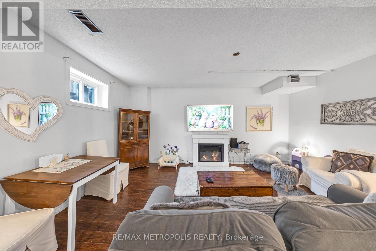 Bsmt - 897 Liverpool Road, Pickering (Bay Ridges), Ontario  L1W 1S5 - Photo 10 - E12882320