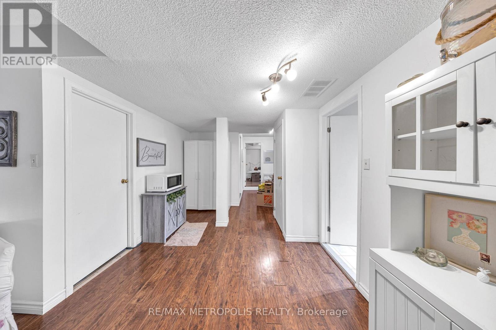 Bsmt - 897 Liverpool Road, Pickering (Bay Ridges), Ontario  L1W 1S5 - Photo 12 - E12882320