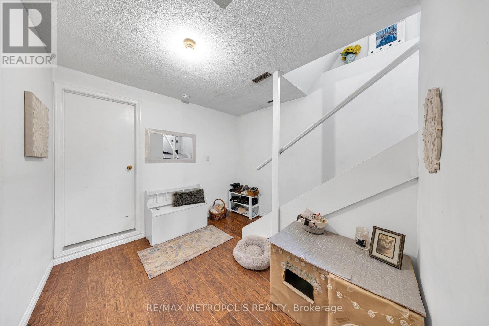 Bsmt - 897 Liverpool Road, Pickering (Bay Ridges), Ontario  L1W 1S5 - Photo 5 - E12882320