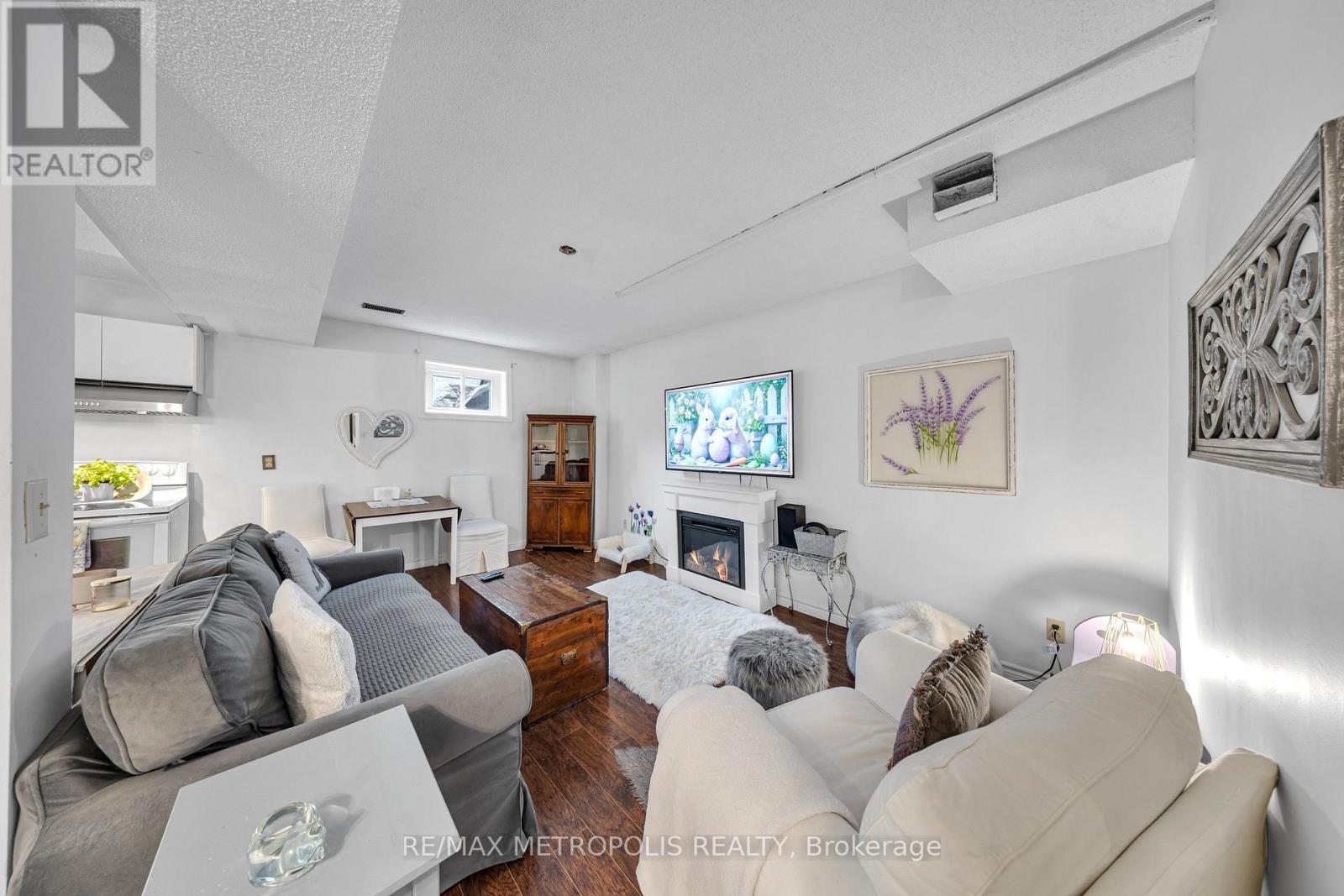 Bsmt - 897 Liverpool Road, Pickering (Bay Ridges), Ontario  L1W 1S5 - Photo 9 - E12882320