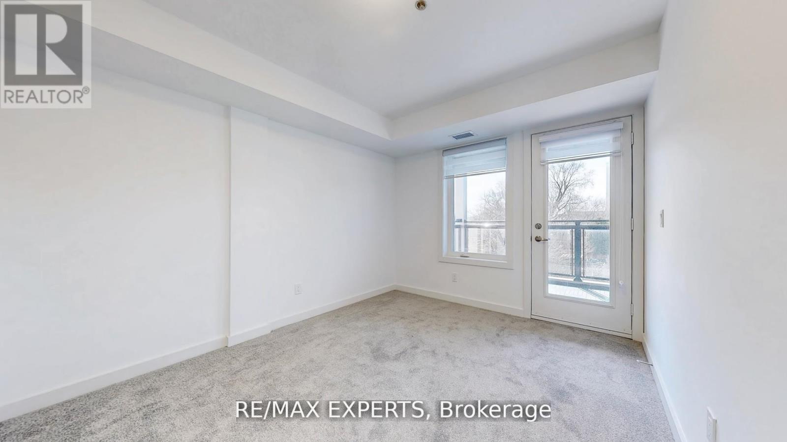 303 - 45 Connaught Avenue, Toronto (Greenwood-Coxwell), Ontario  M4L 2V8 - Photo 11 - E12882356