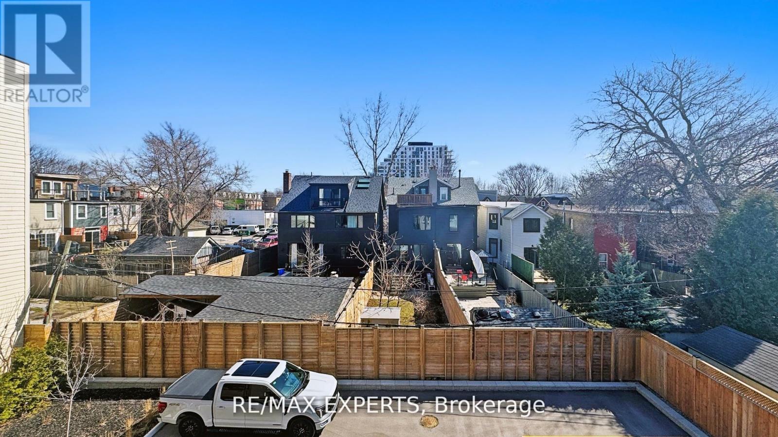 303 - 45 Connaught Avenue, Toronto (Greenwood-Coxwell), Ontario  M4L 2V8 - Photo 21 - E12882356