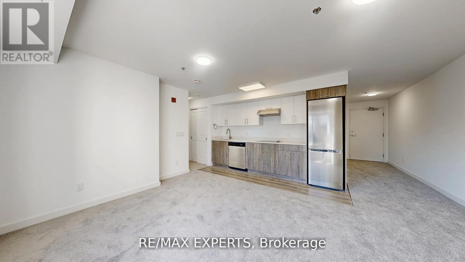 303 - 45 Connaught Avenue, Toronto (Greenwood-Coxwell), Ontario  M4L 2V8 - Photo 3 - E12882356