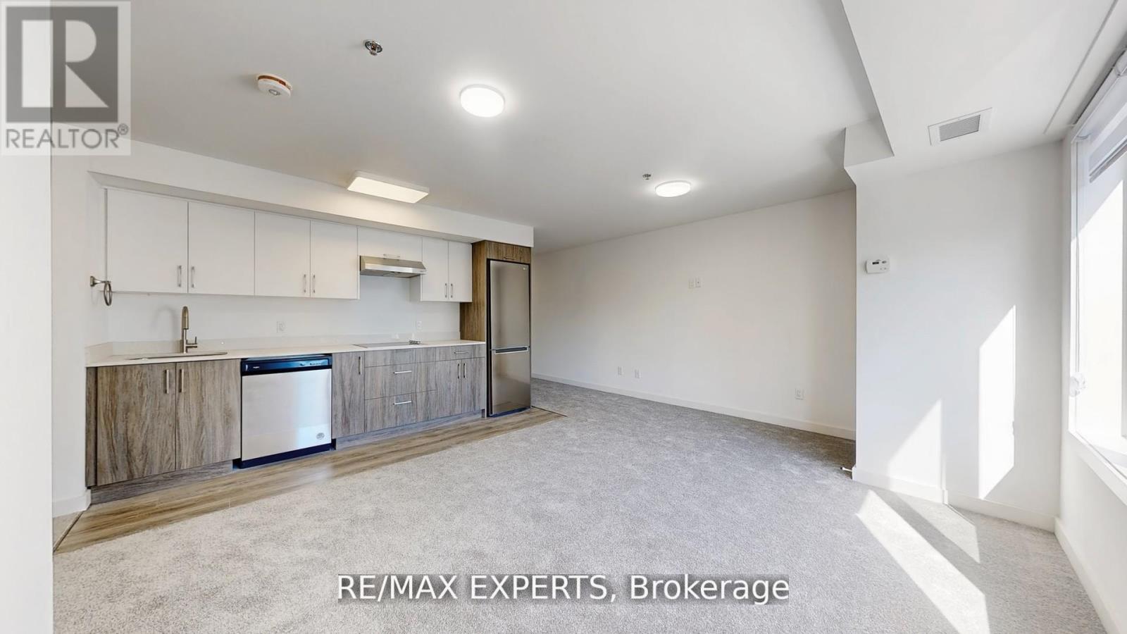 303 - 45 Connaught Avenue, Toronto (Greenwood-Coxwell), Ontario  M4L 2V8 - Photo 5 - E12882356