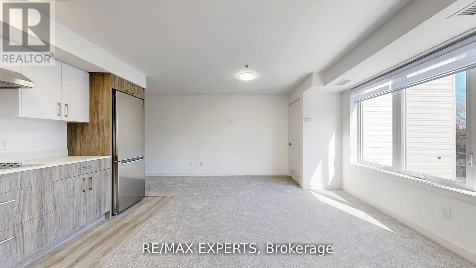 303 - 45 Connaught Avenue, Toronto (Greenwood-Coxwell), Ontario  M4L 2V8 - Photo 6 - E12882356