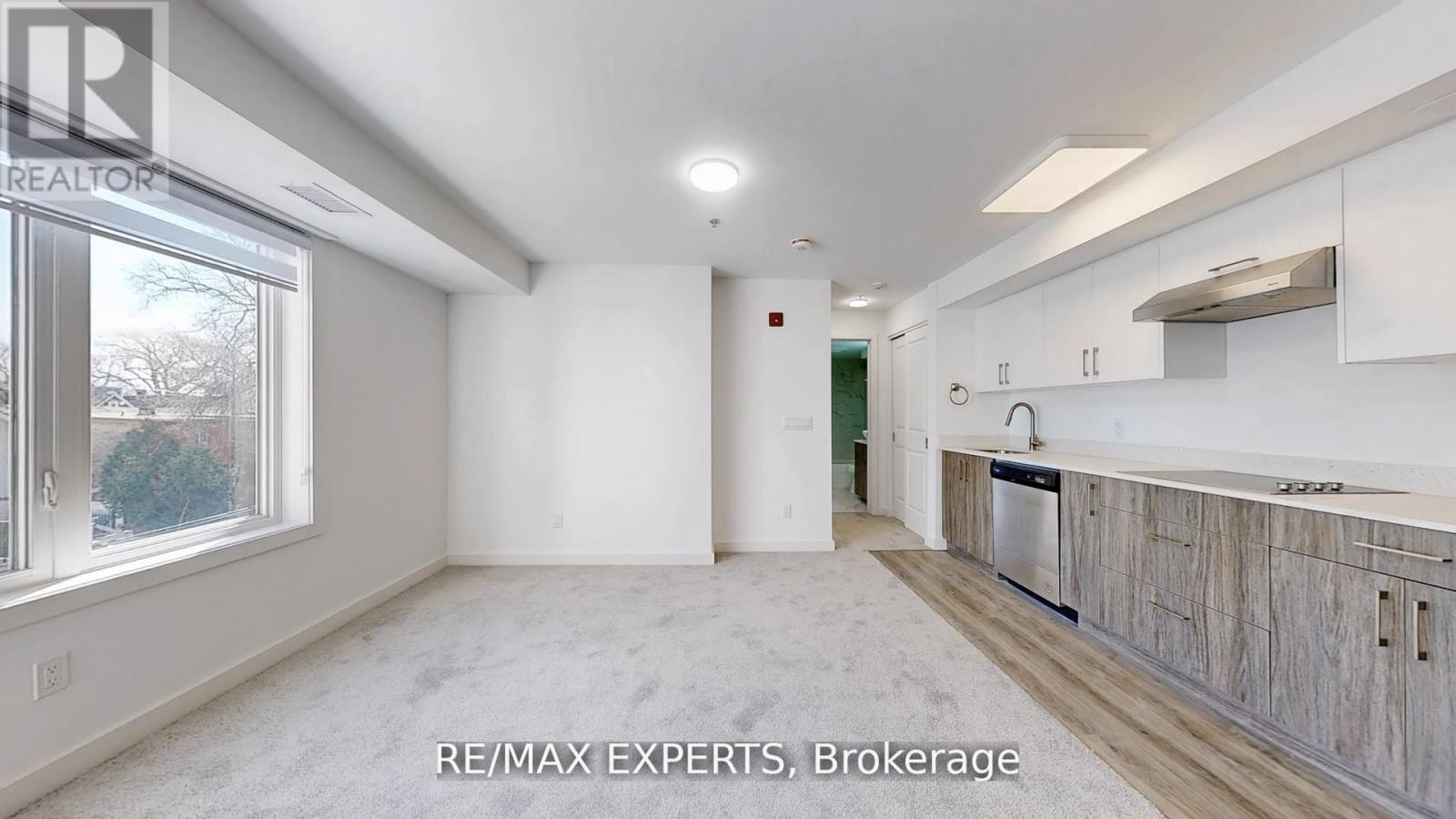 303 - 45 Connaught Avenue, Toronto (Greenwood-Coxwell), Ontario  M4L 2V8 - Photo 7 - E12882356