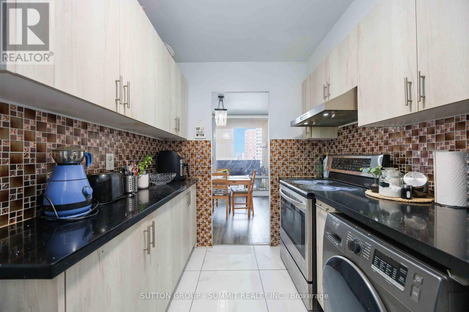 2110 - 5 Massey Square, Toronto (Crescent Town), Ontario  M4C 5L6 - Photo 22 - E12882394