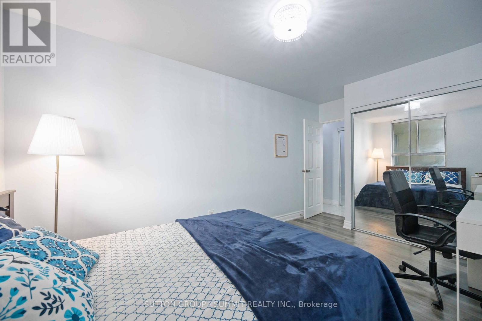 2110 - 5 Massey Square, Toronto (Crescent Town), Ontario  M4C 5L6 - Photo 30 - E12882394