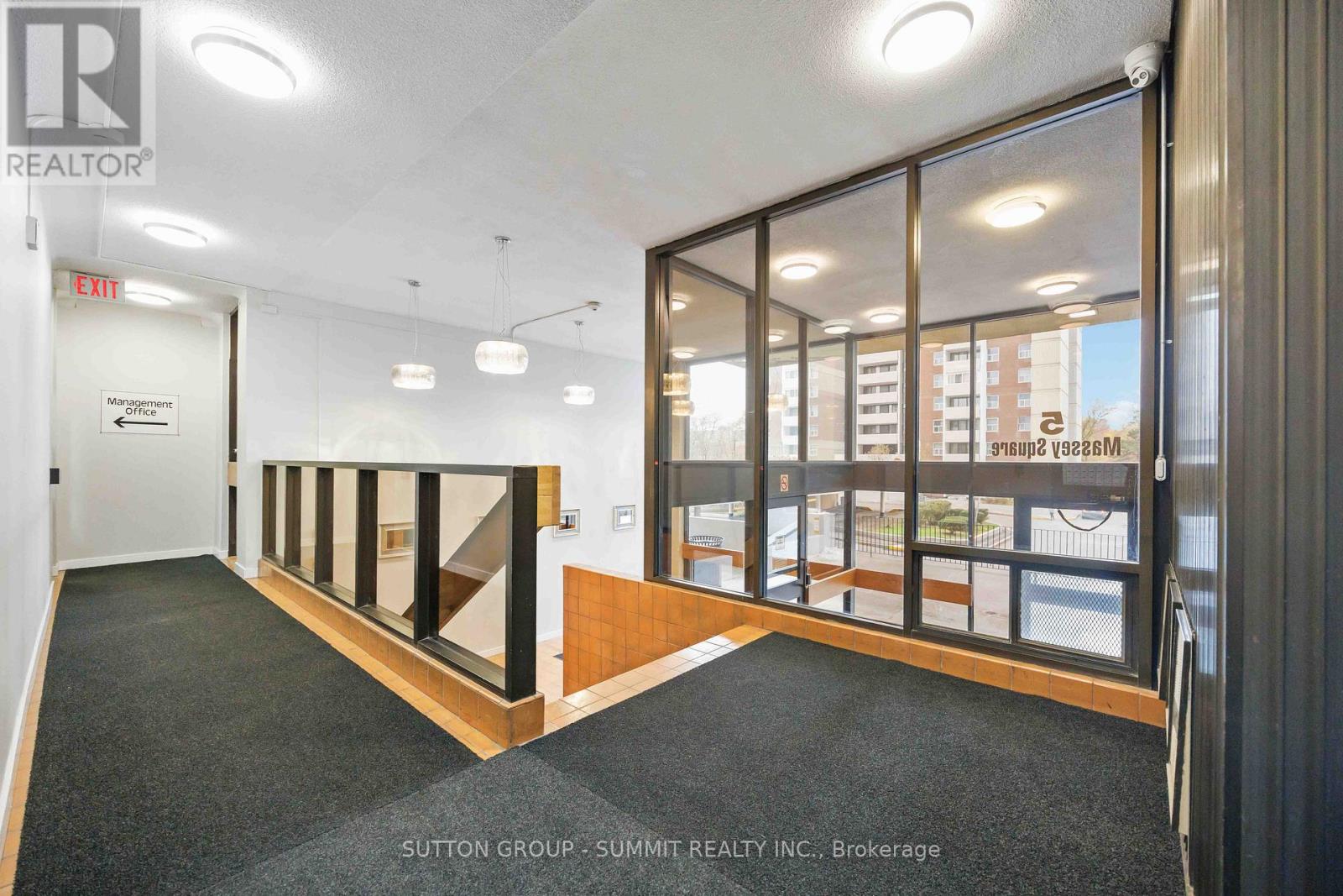 2110 - 5 Massey Square, Toronto (Crescent Town), Ontario  M4C 5L6 - Photo 35 - E12882394