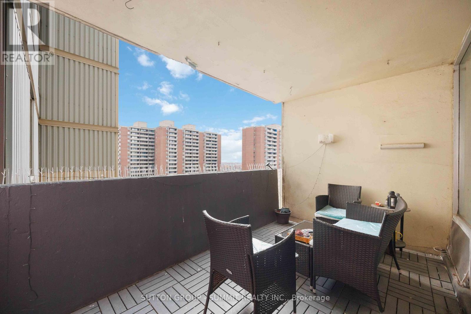 2110 - 5 Massey Square, Toronto (Crescent Town), Ontario  M4C 5L6 - Photo 36 - E12882394