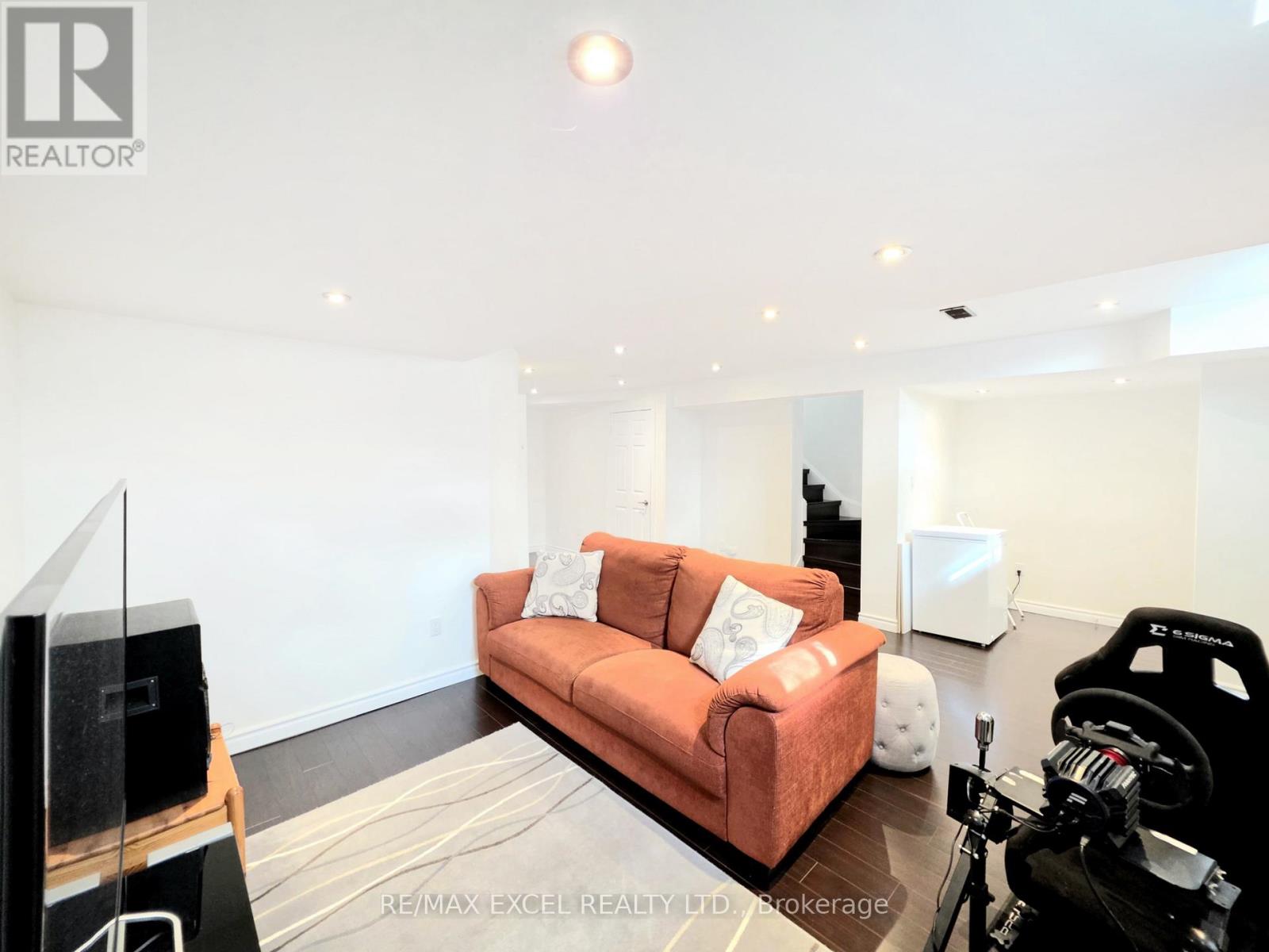 55 Vettese Court, Markham, Ontario  L6B 0V7 - Photo 23 - N12878932