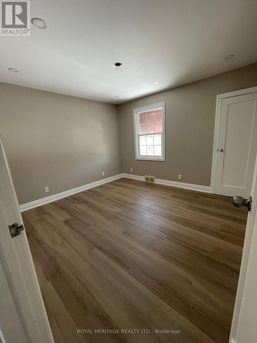 1052 King Street, Oshawa (Eastdale), Ontario  L1H 1H5 - Photo 14 - E12834626