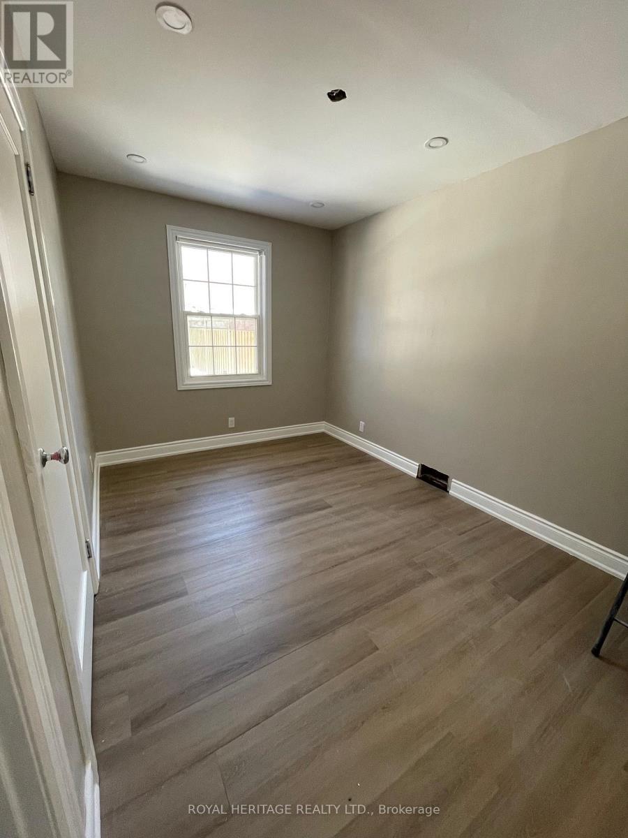 1052 King Street, Oshawa (Eastdale), Ontario  L1H 1H5 - Photo 15 - E12834626