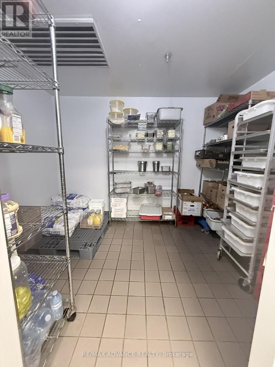 15975 Bayview Avenue, Aurora, Ontario  L4G 0S3 - Photo 34 - N12882192