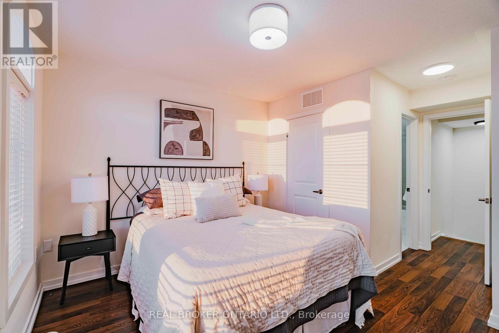 160 Glad Park Avenue, Whitchurch-Stouffville (Stouffville), Ontario  L4A 1X1 - Photo 14 - N12882270