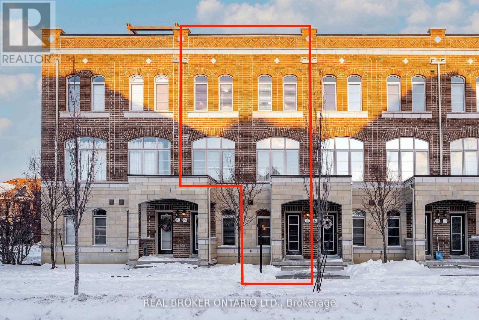 160 Glad Park Avenue, Whitchurch-Stouffville (Stouffville), Ontario  L4A 1X1 - Photo 3 - N12882270