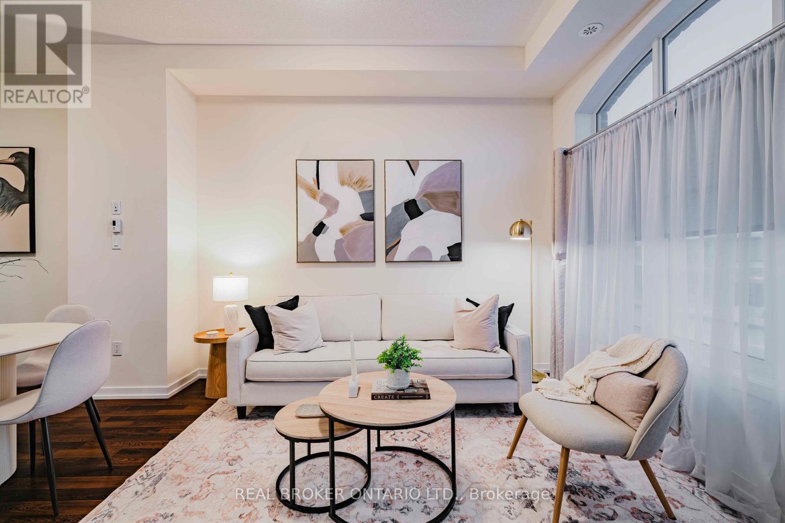 160 Glad Park Avenue, Whitchurch-Stouffville (Stouffville), Ontario  L4A 1X1 - Photo 7 - N12882270