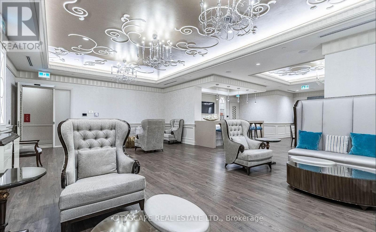 320 - 9085 Jane Street, Vaughan (Concord), Ontario  L4K 0L8 - Photo 35 - N12882272