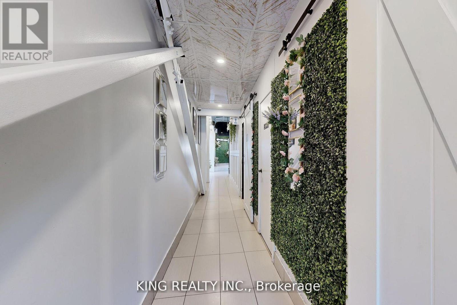 17 - 3175 Rutherford Road, Vaughan (Vellore Village), Ontario  L4K 5Y6 - Photo 17 - N12882374