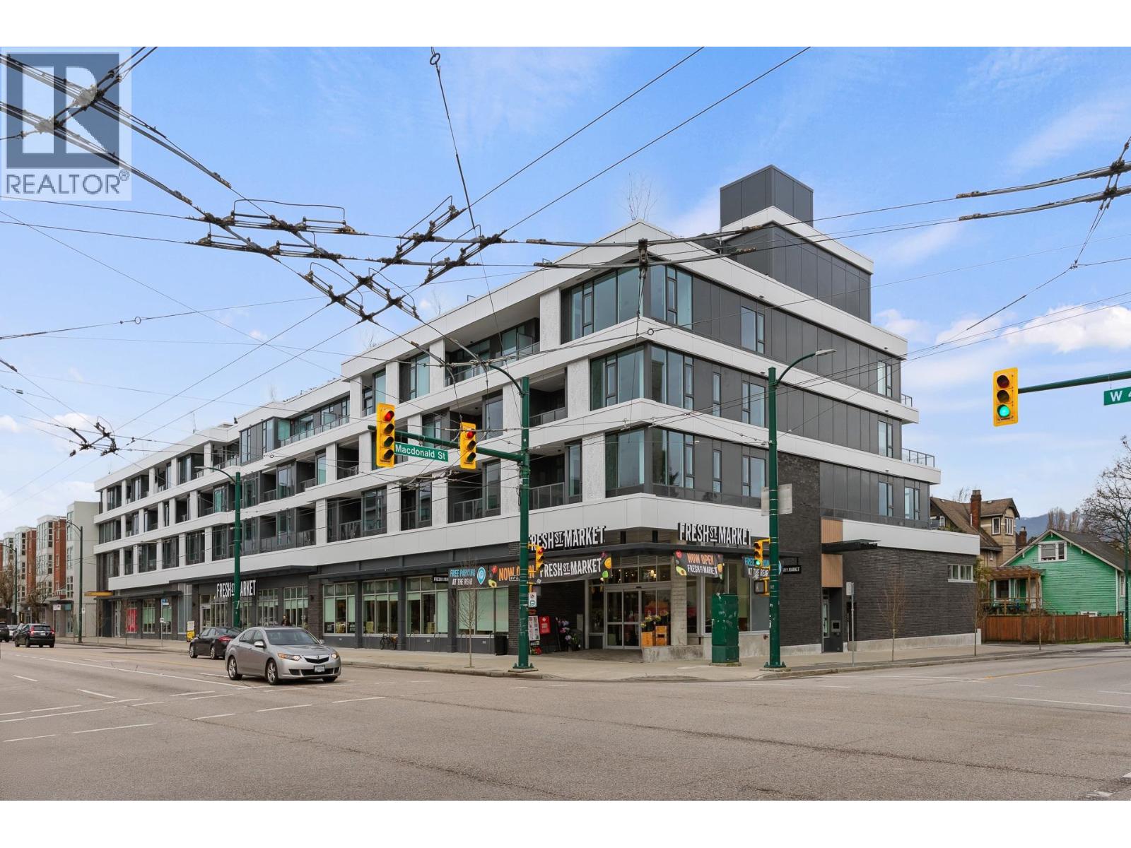 220 1981 MACDONALD STREET, Vancouver, British Columbia