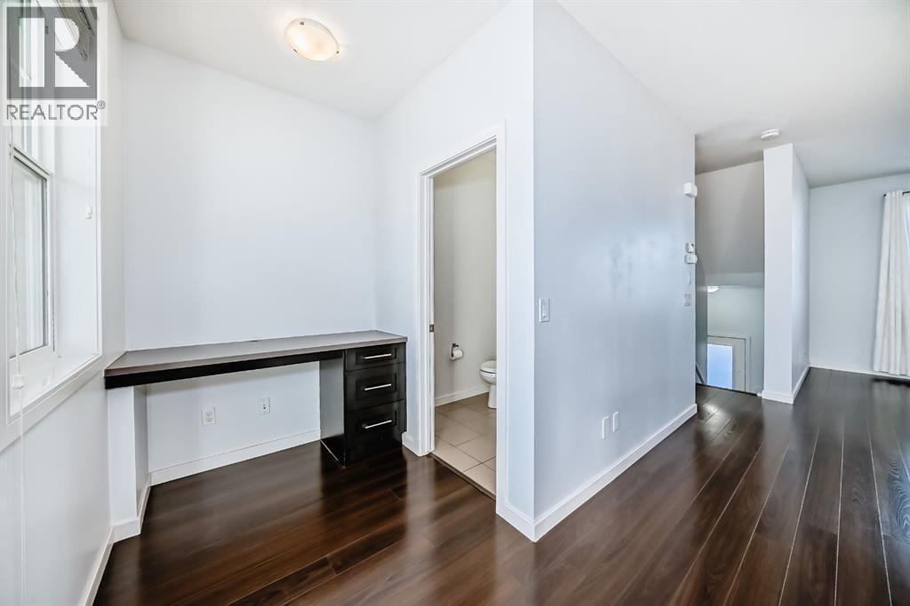 35 Nolan Hill Boulevard, Calgary, Alberta  T3R 0S5 - Photo 13 - A2277279