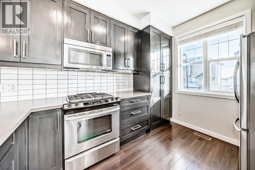 35 Nolan Hill Boulevard, Calgary, Alberta  T3R 0S5 - Photo 3 - A2277279