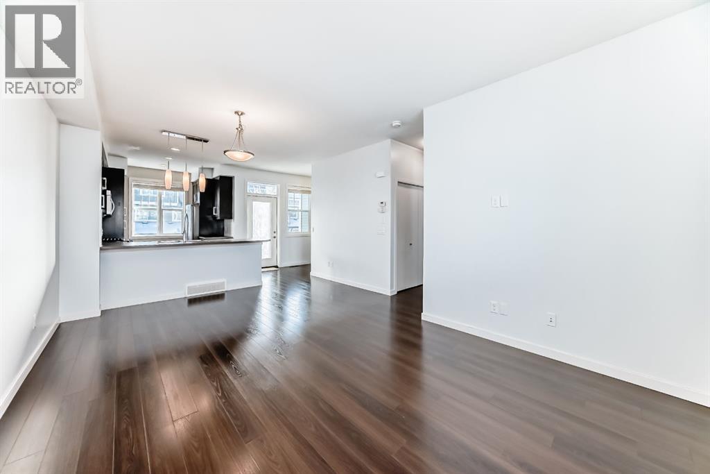 35 Nolan Hill Boulevard, Calgary, Alberta  T3R 0S5 - Photo 11 - A2277279