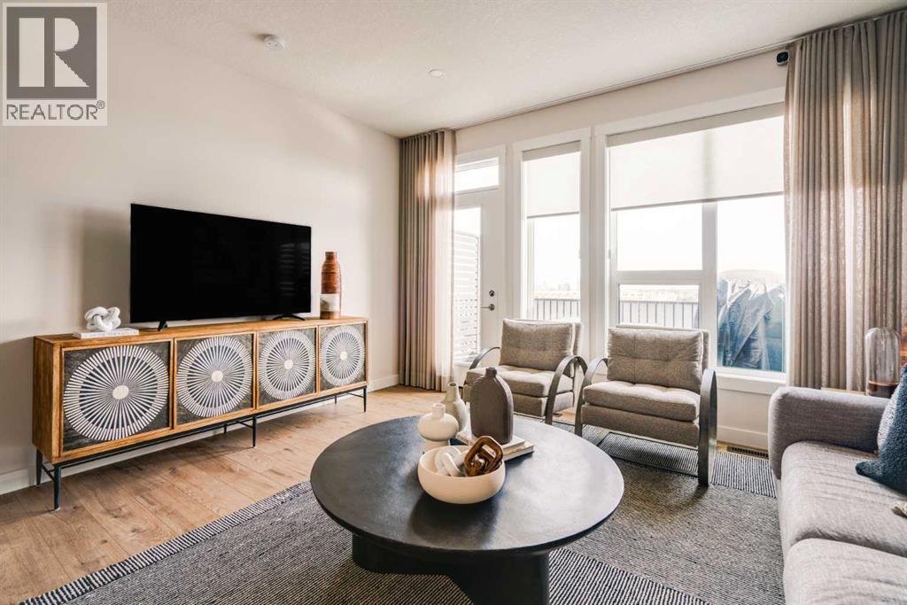 220 Sovereign Common Sw, Calgary, Alberta  T3C 3Y3 - Photo 18 - A2293288