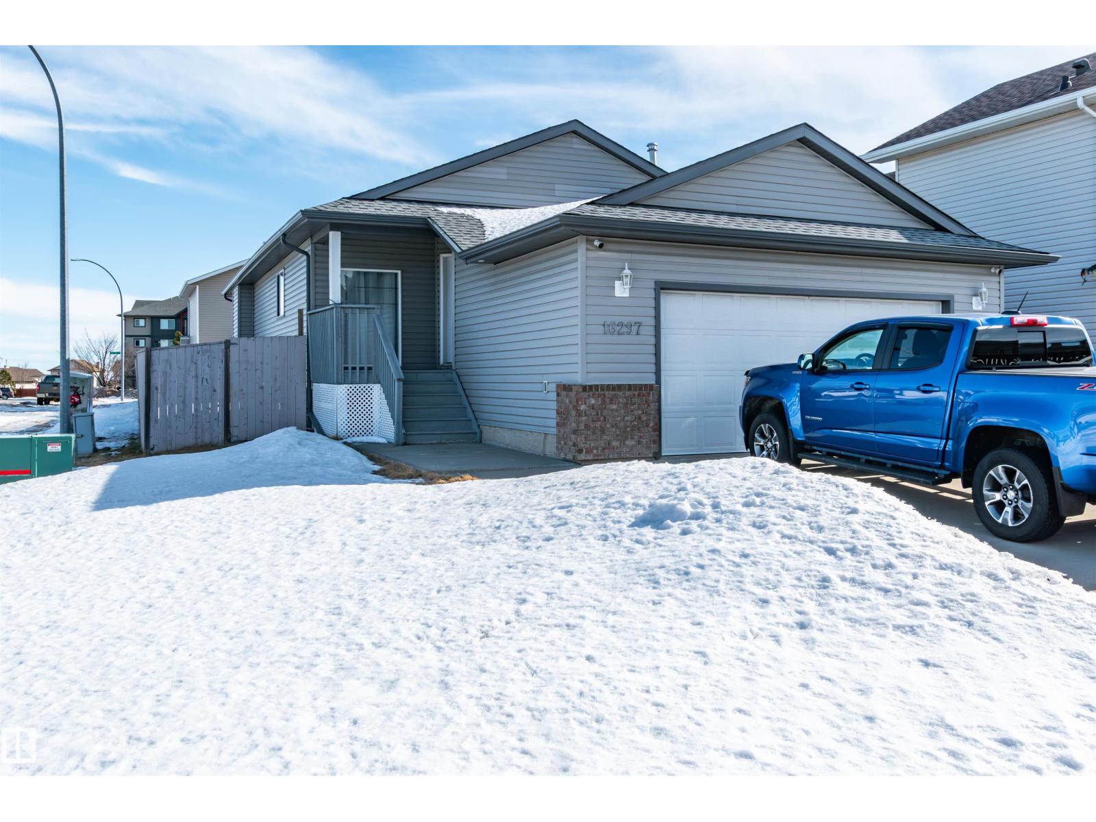 16297 52 ST NW, edmonton, Alberta