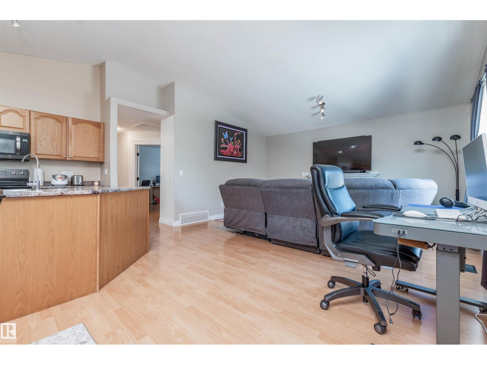 16297 52 St Nw, Edmonton, Alberta  T5Y 3C8 - Photo 23 - E4477460