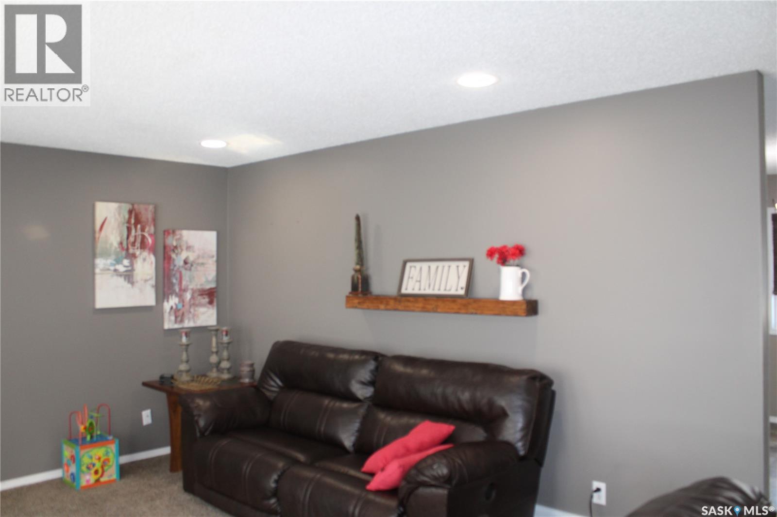 27 Morrison Drive, Yorkton, Saskatchewan  S3N 3W5 - Photo 10 - SK030434