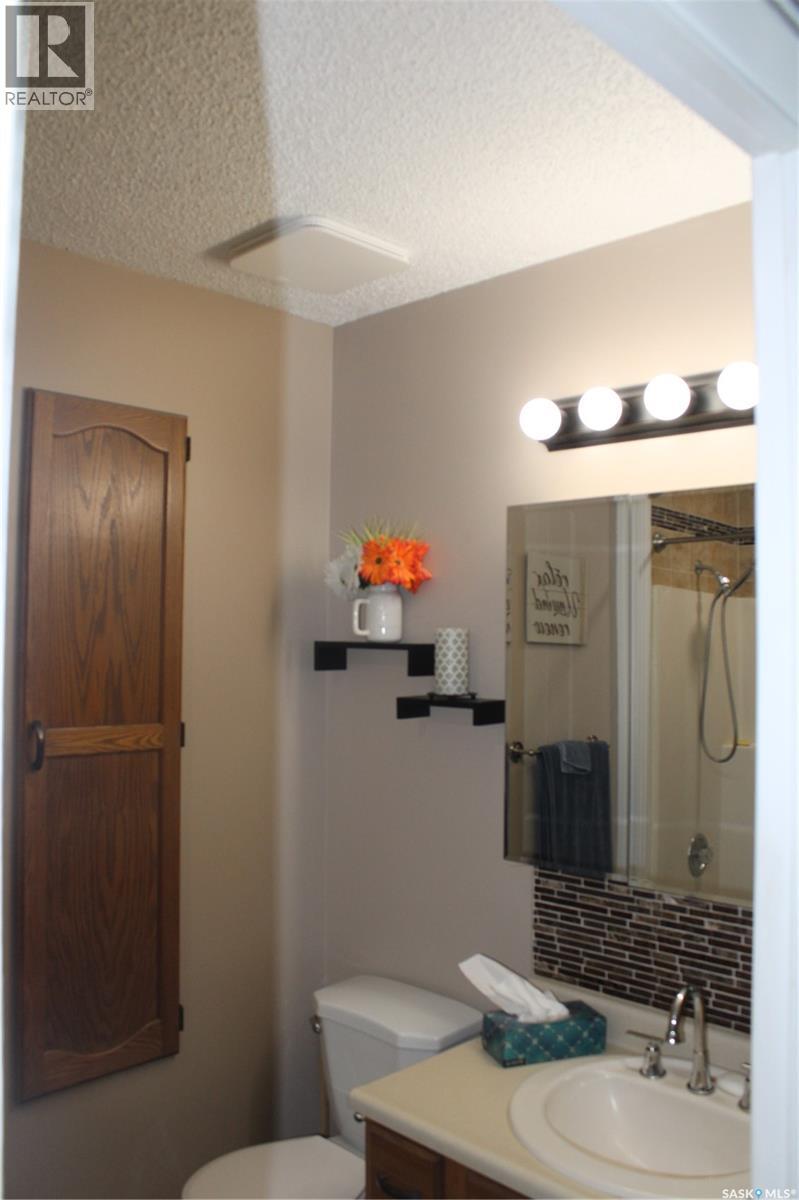 27 Morrison Drive, Yorkton, Saskatchewan  S3N 3W5 - Photo 13 - SK030434