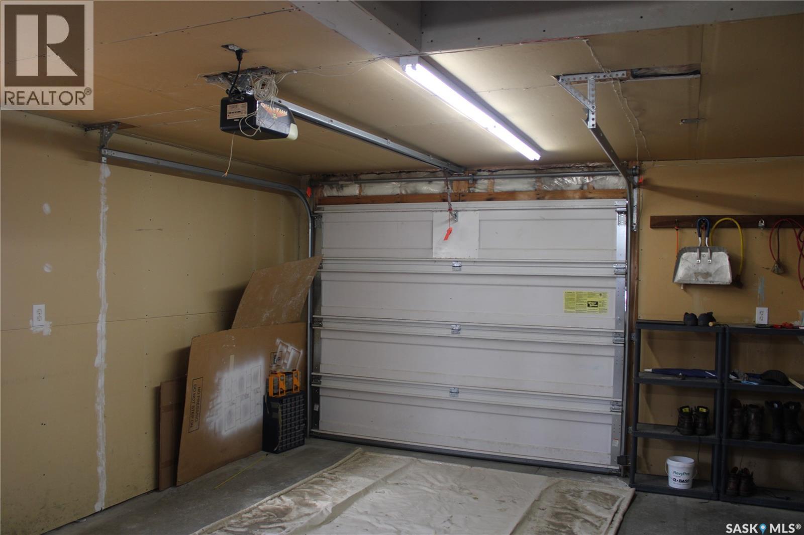 27 Morrison Drive, Yorkton, Saskatchewan  S3N 3W5 - Photo 26 - SK030434