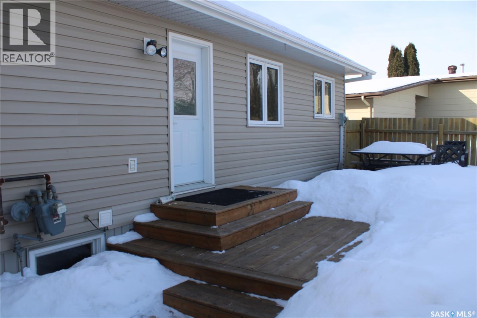 27 Morrison Drive, Yorkton, Saskatchewan  S3N 3W5 - Photo 30 - SK030434