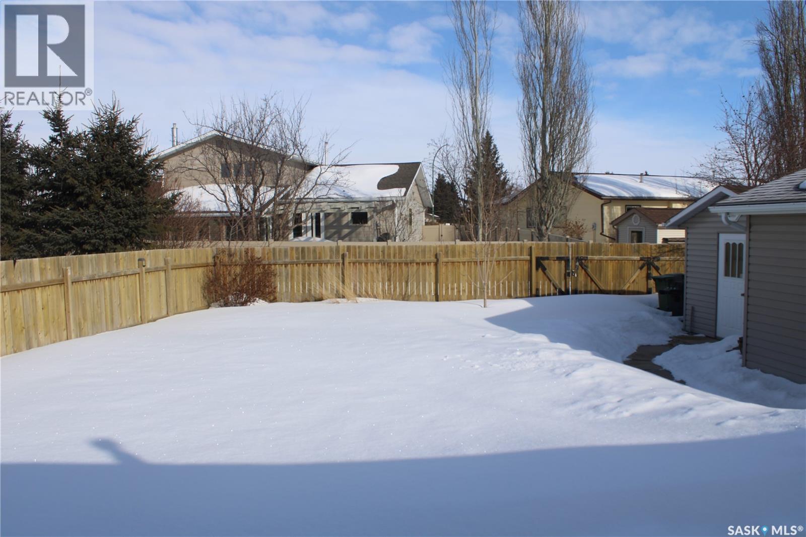 27 Morrison Drive, Yorkton, Saskatchewan  S3N 3W5 - Photo 31 - SK030434